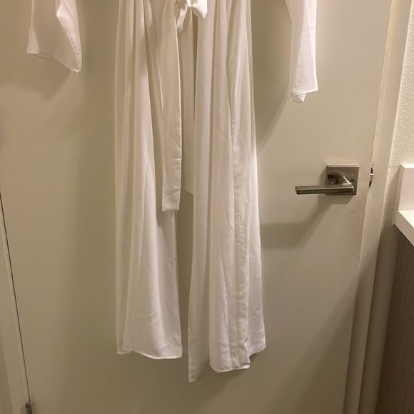 Flora Nikrooz Long Robe - Picture 2 of 5